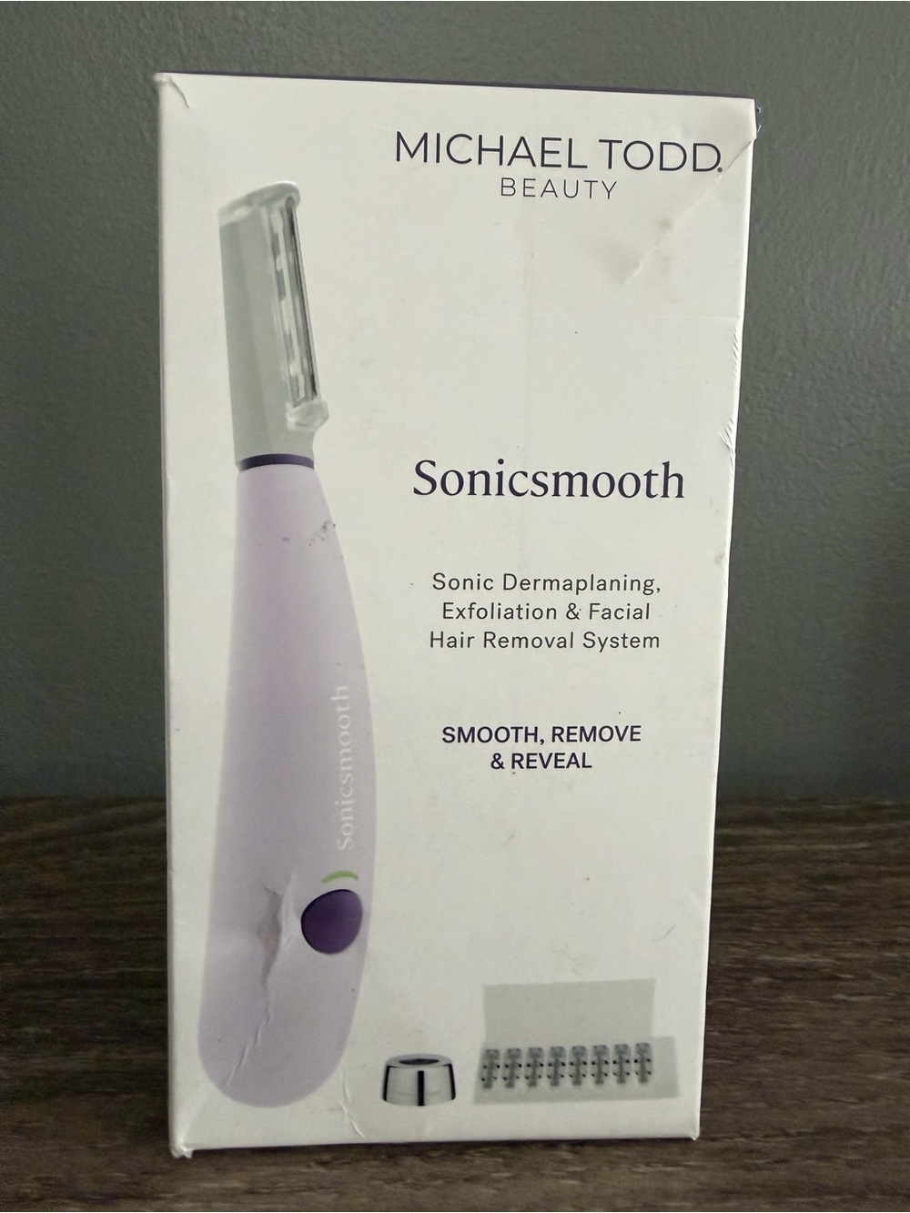 Michael Todd Beauty Sonicsmooth Facial Dermaplaning Device -